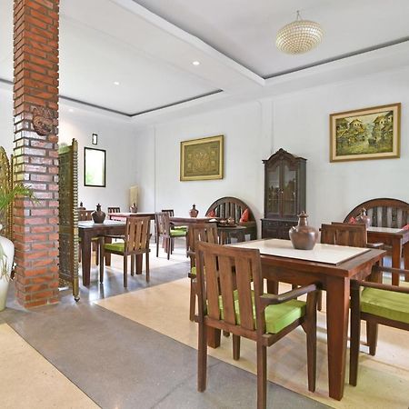 Reddoorz @ Sayan Ubud Екстер'єр фото