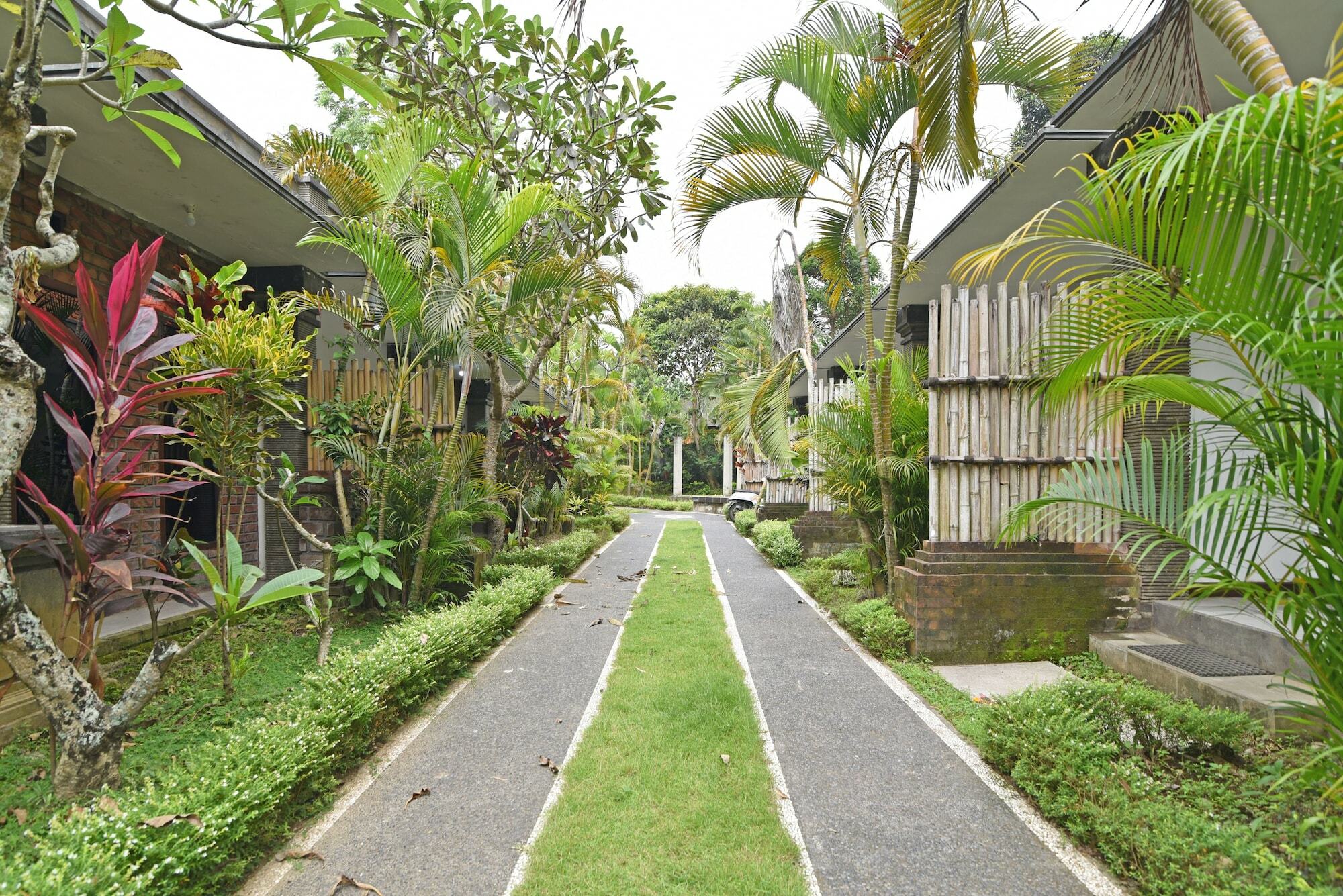 Reddoorz @ Sayan Ubud Екстер'єр фото